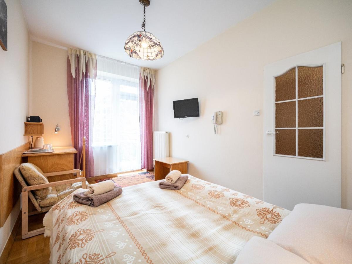 Ami Zakopane Bed & Breakfast ภายนอก รูปภาพ